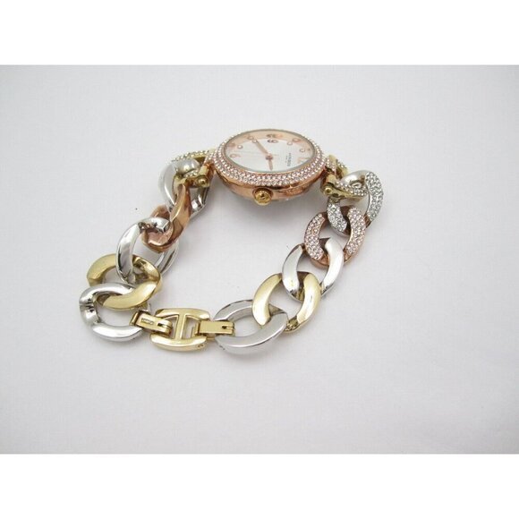 Women Akribos XXIV Crystal Quartz 27mm Analog Round Watch (G705) "New Battery" - Picture 8 of 8